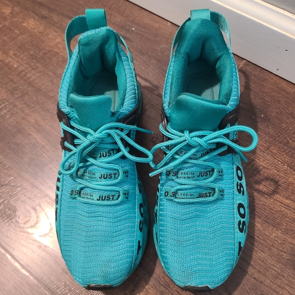 Just So So Lake Blue 8.5 Women's Fashion Tennis Walking Running Workout Shoes - Picture 1 of 7